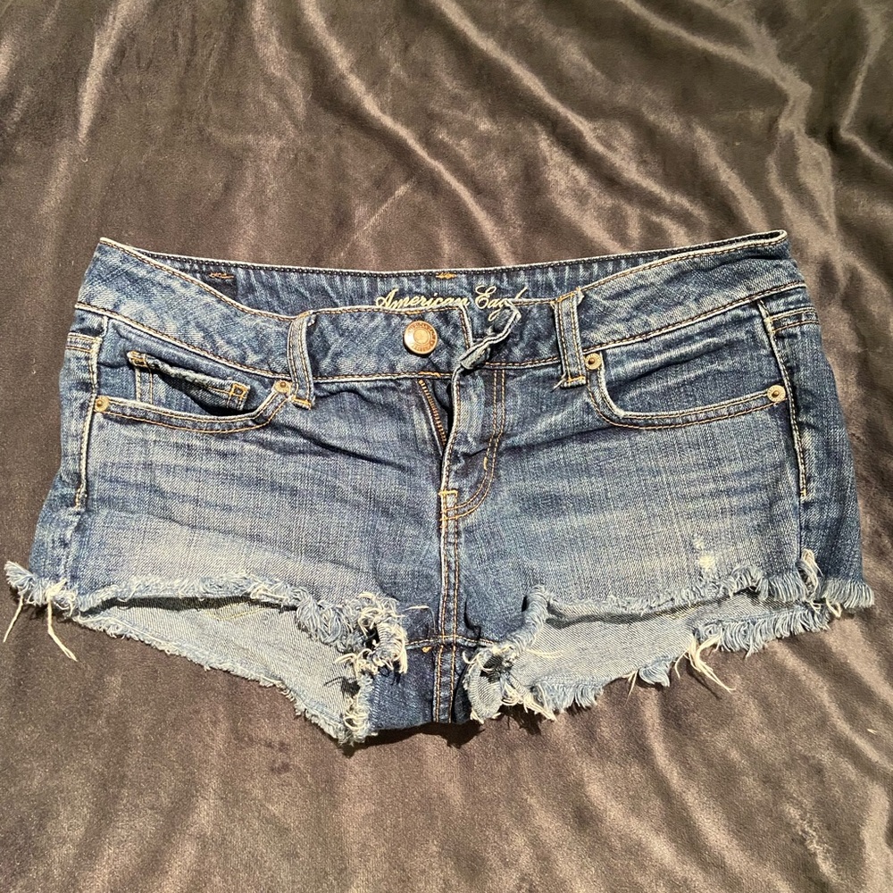 American eagle Jean shorts - size 4 (short)